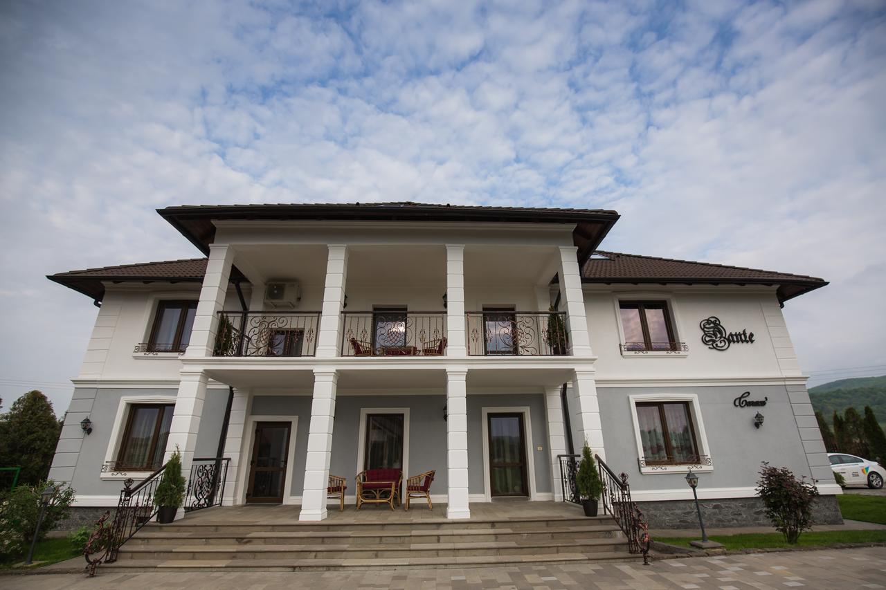 Conacul Dante Hotel Pianu de Jos Luaran gambar